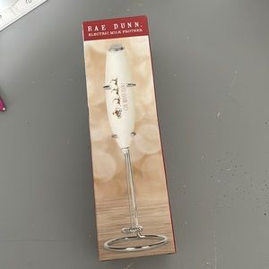 Rae Dunn Christmas Electric Milk Frother w/ Stand